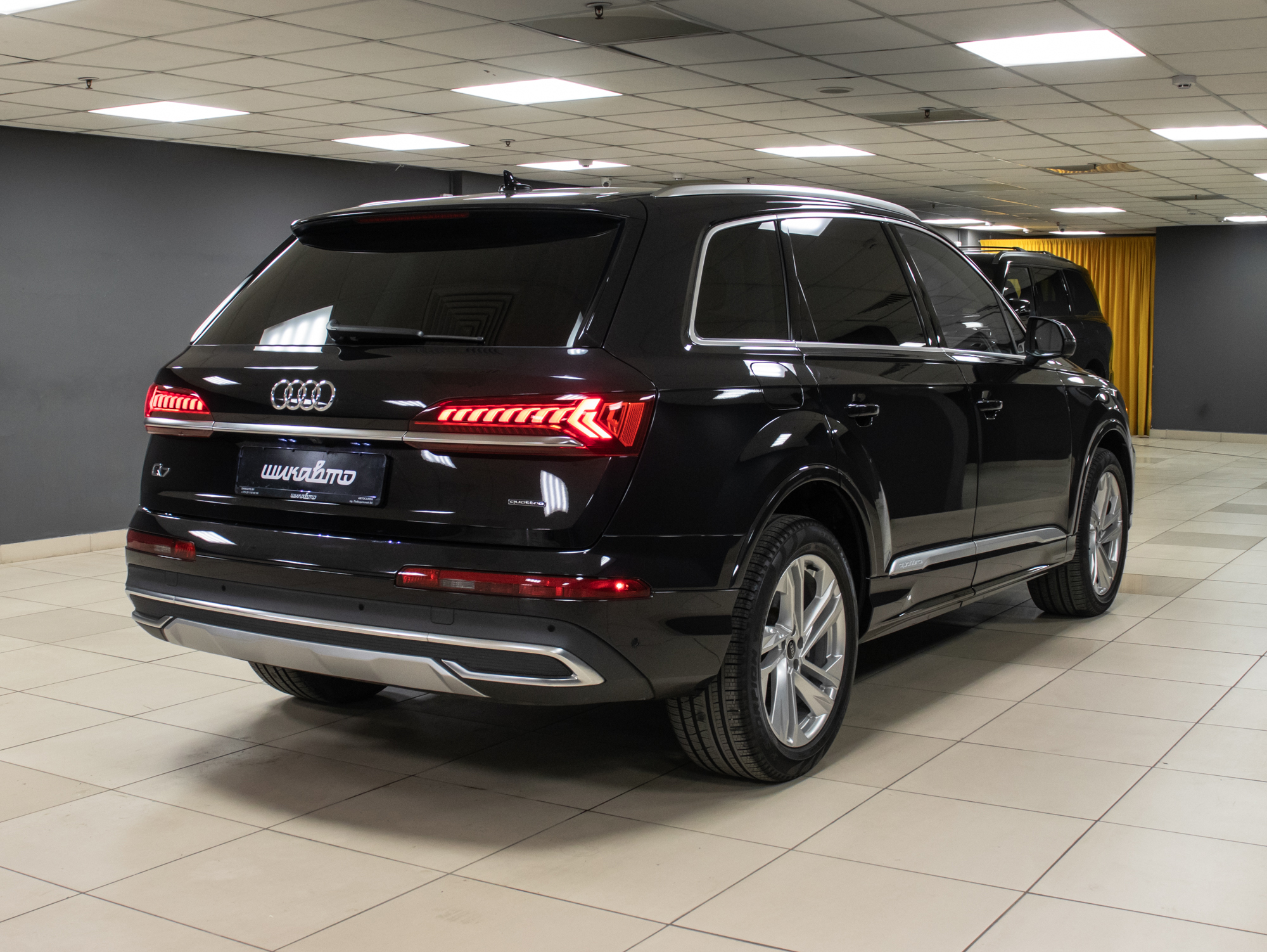 Audi Q7 quattro 3,0i