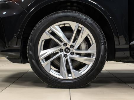 Audi Q7 quattro 3,0i