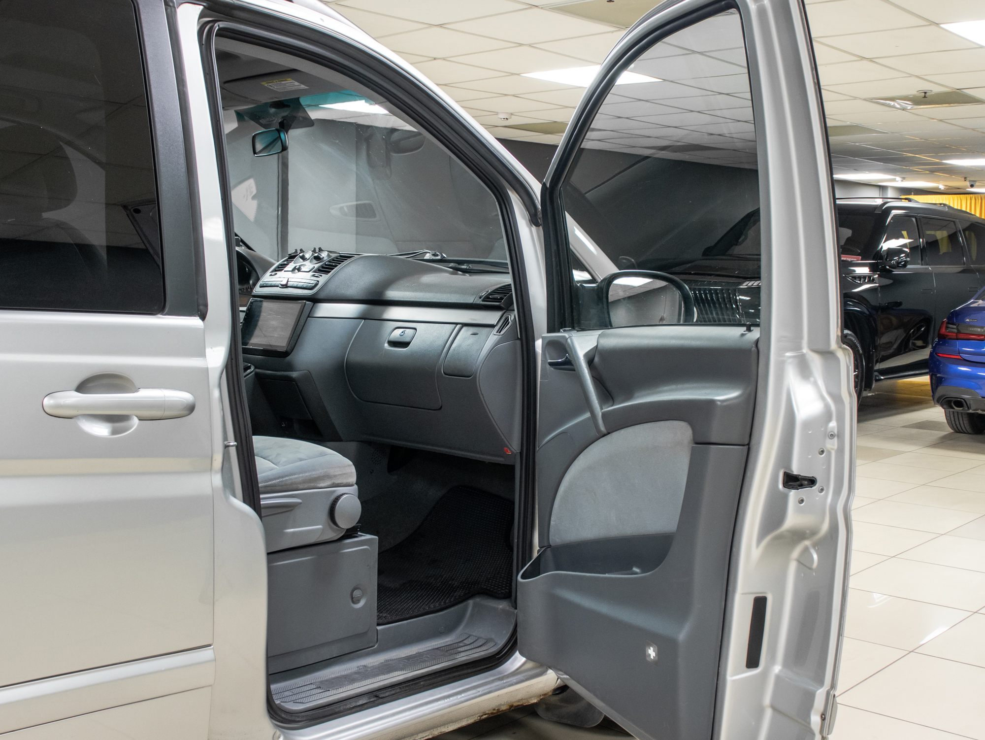 Mercedes-Benz Viano 