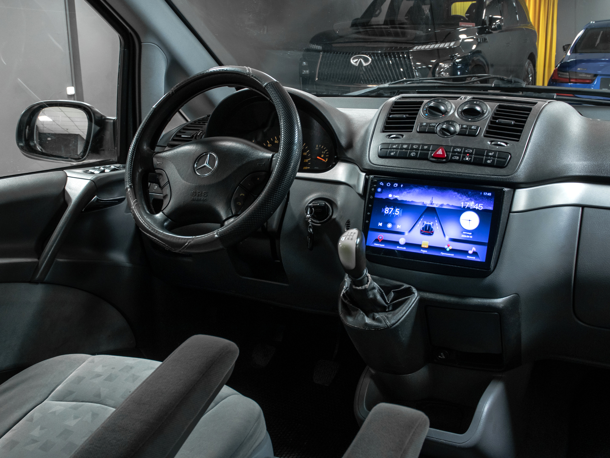 Mercedes-Benz Viano 