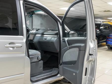 Mercedes-Benz Viano 