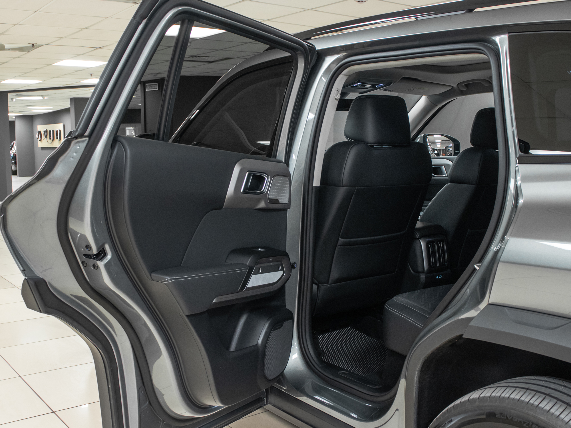 Fang Cheng Bao Titanium 3 Leopard 3