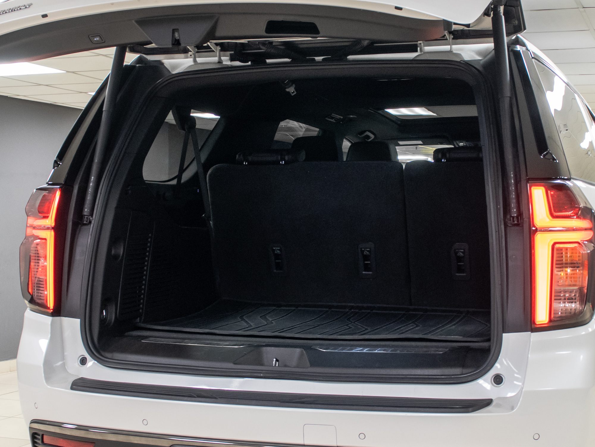 Chevrolet Suburban 