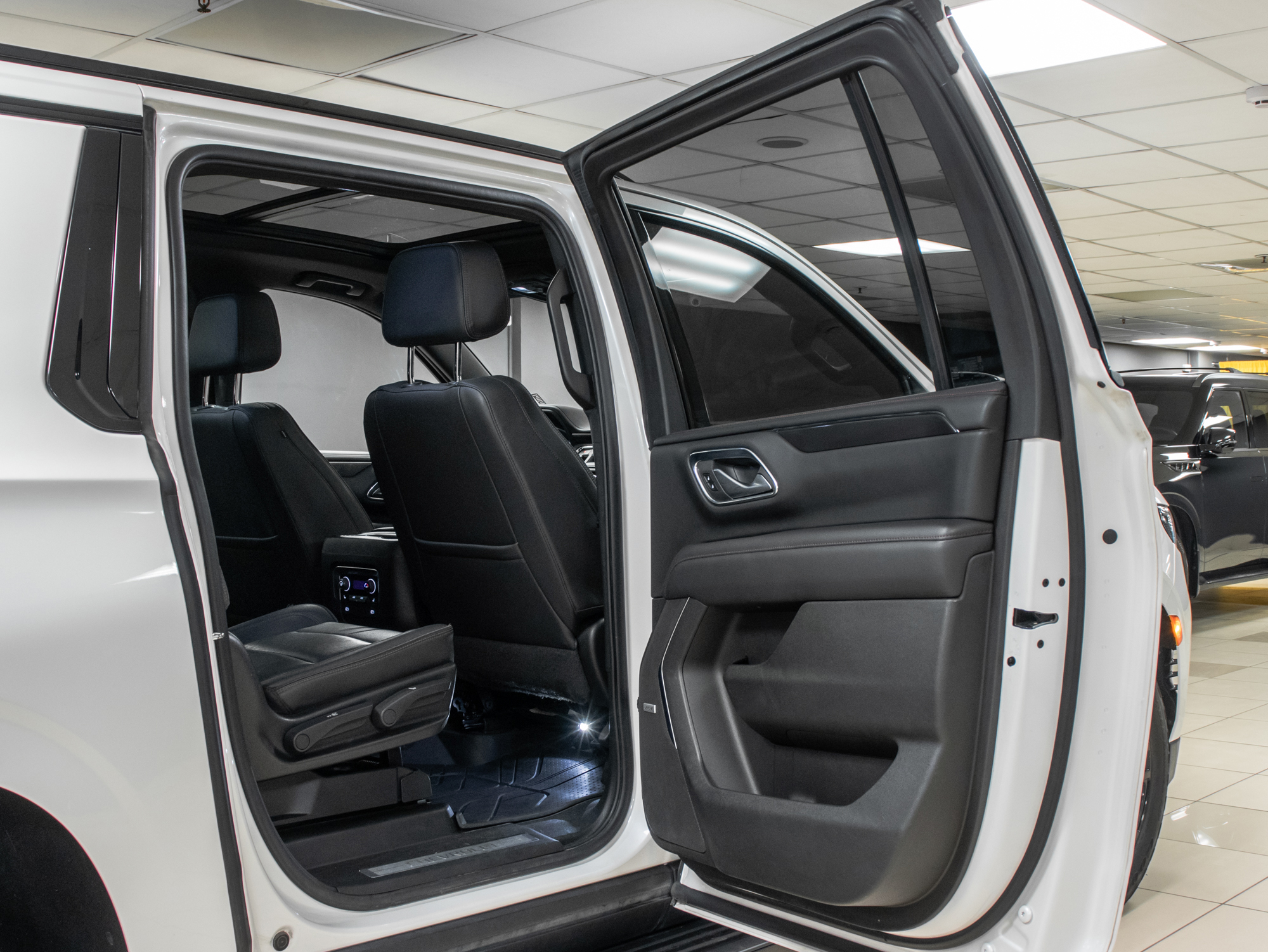 Chevrolet Suburban 