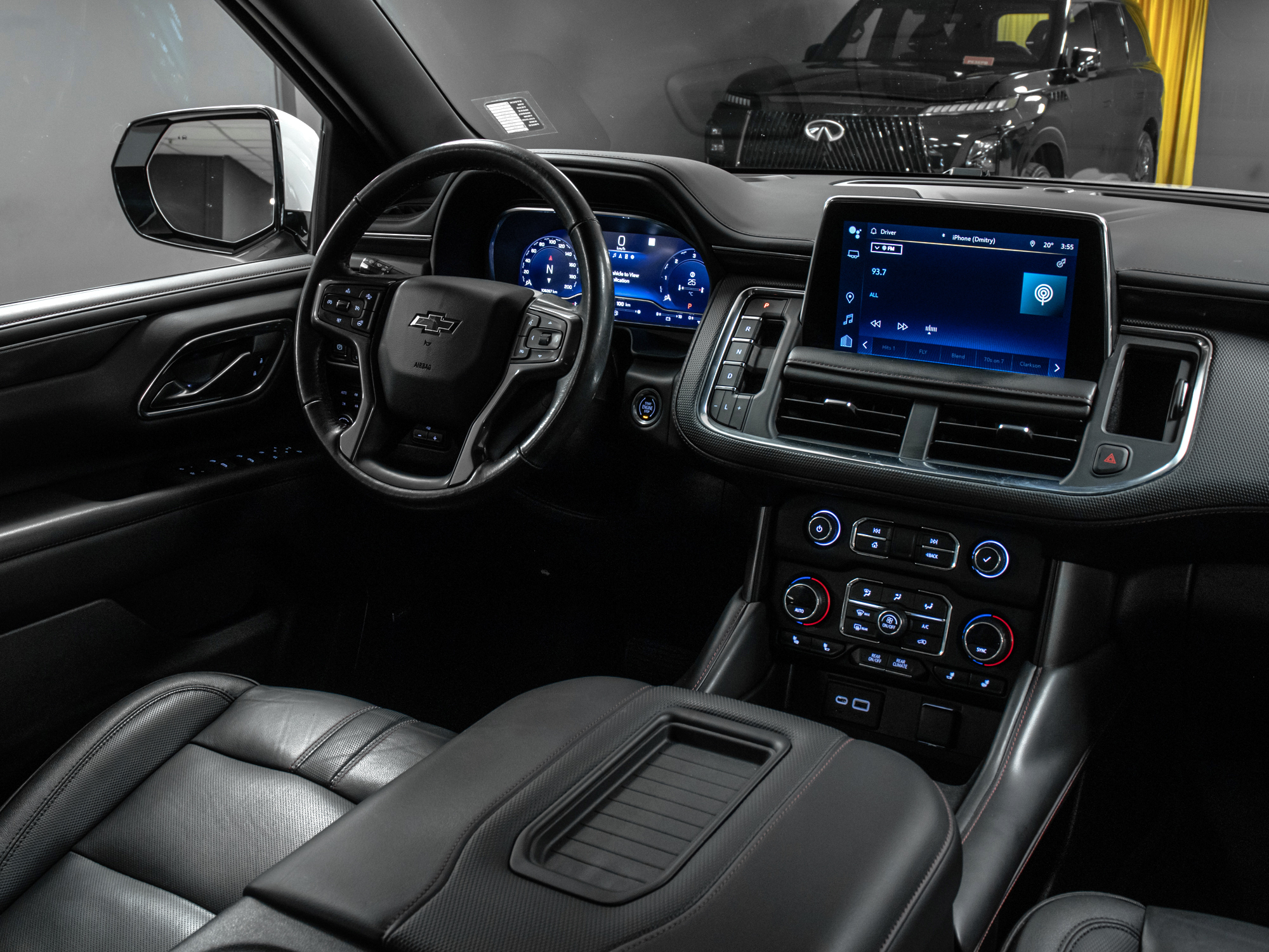 Chevrolet Suburban 