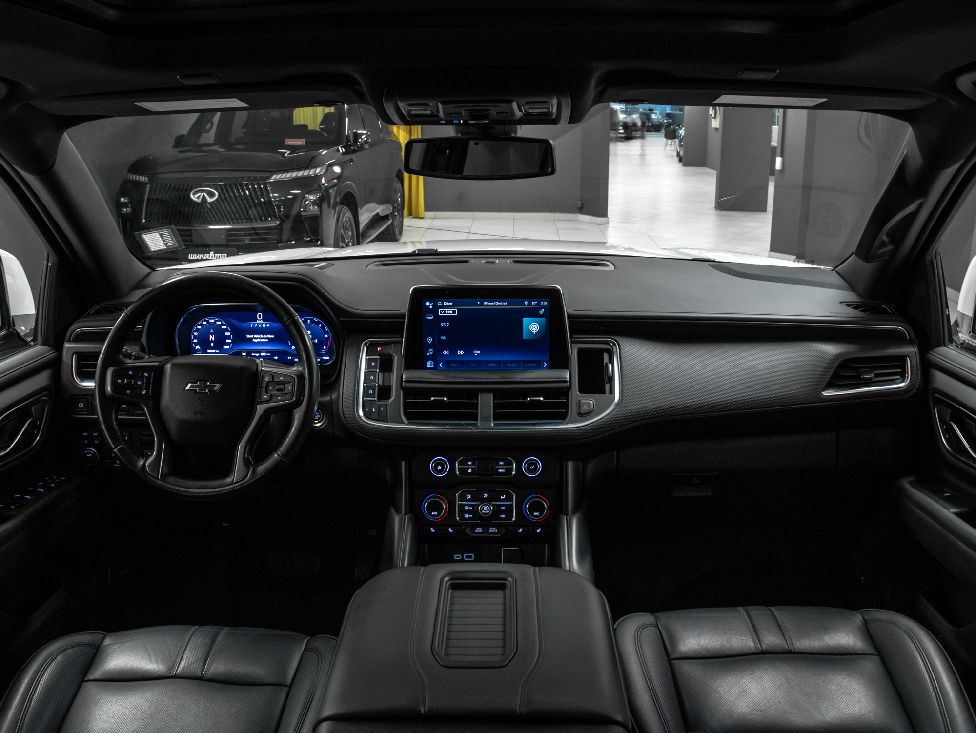 Chevrolet Suburban 