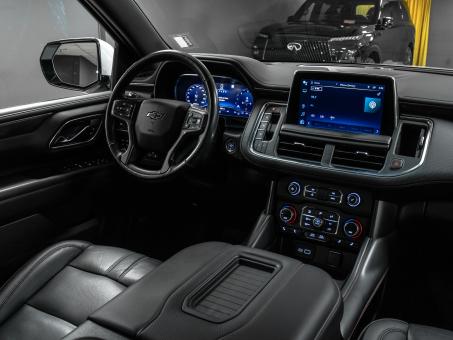 Chevrolet Suburban 