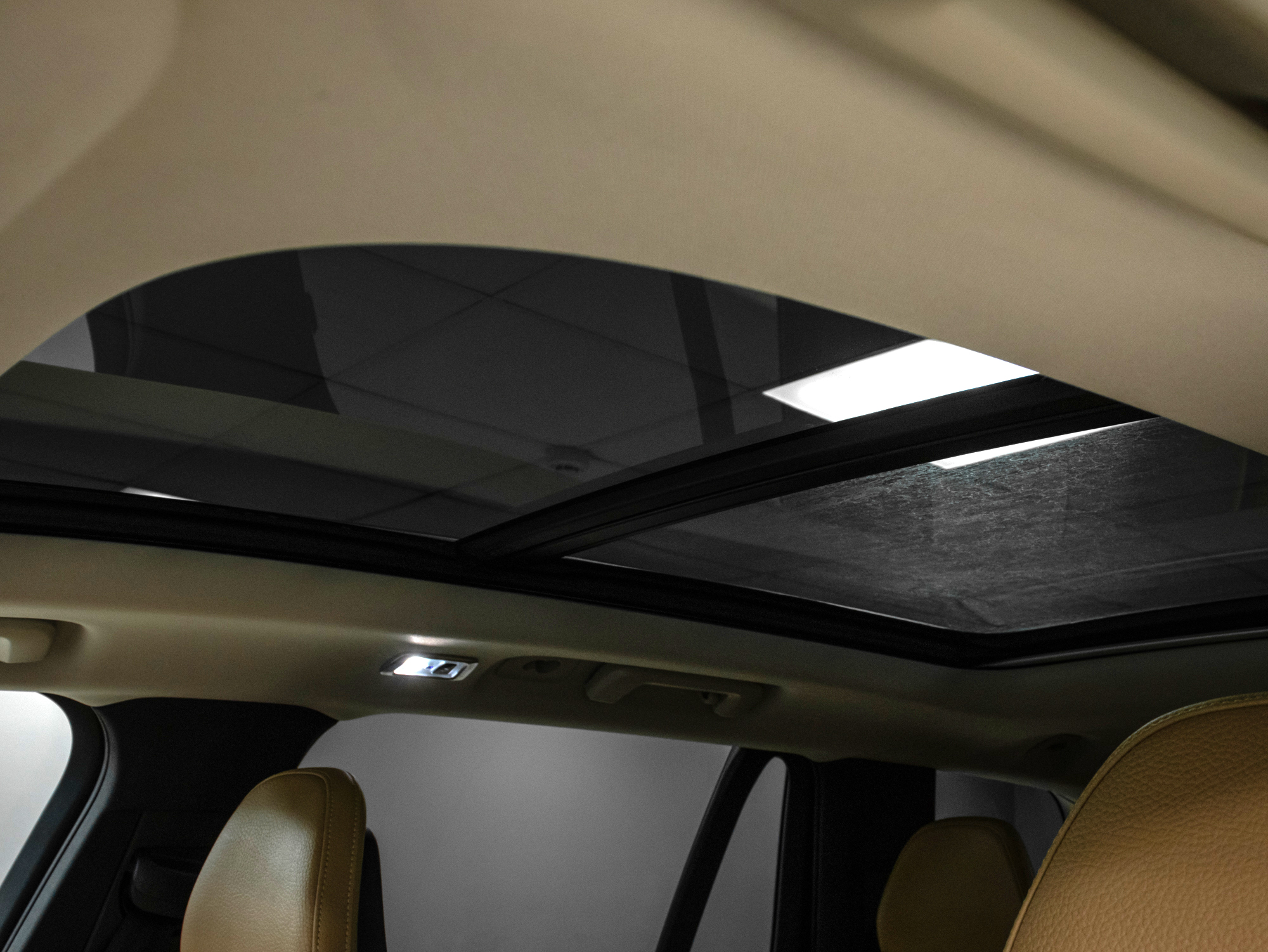 Volvo XC90 T6