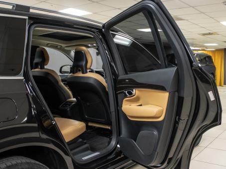 Volvo XC90 T6