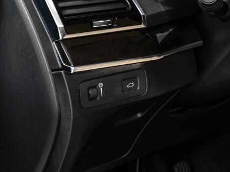 Volvo XC90 T6