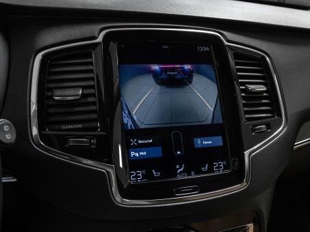 Volvo XC90 T6