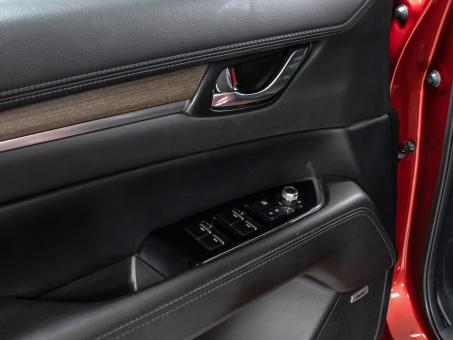 Mazda CX-5 Signature