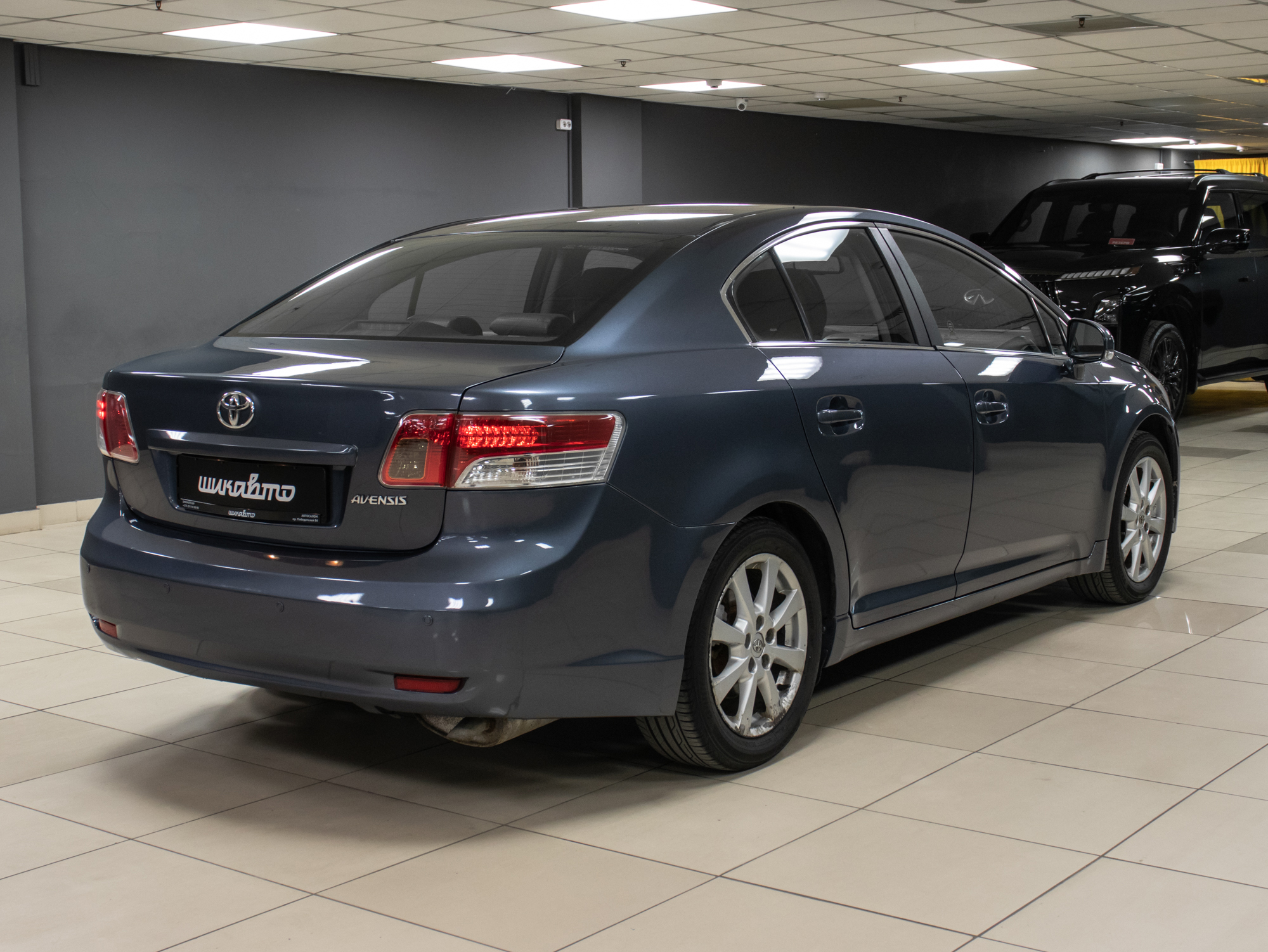 Toyota Avensis 