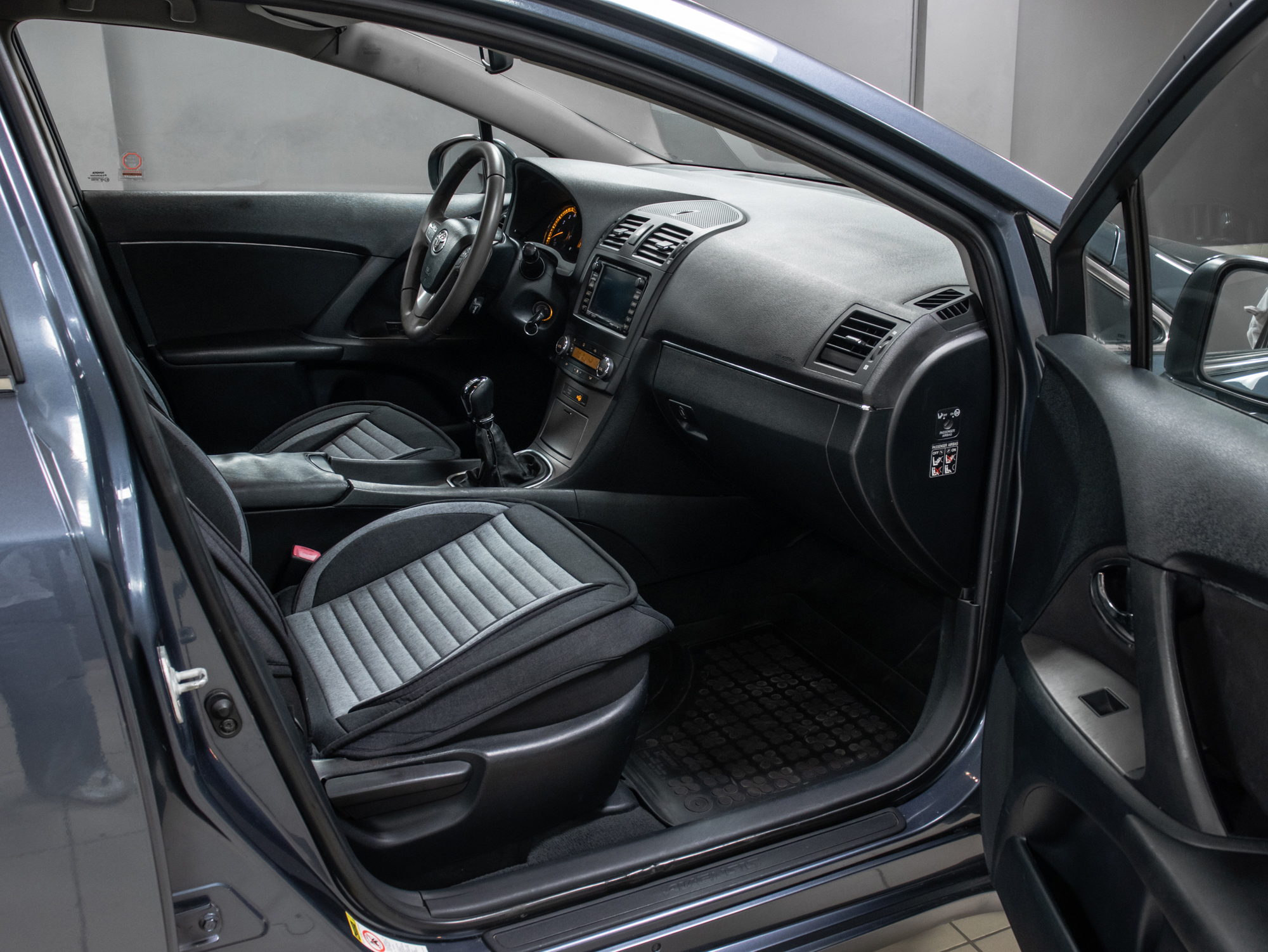 Toyota Avensis 