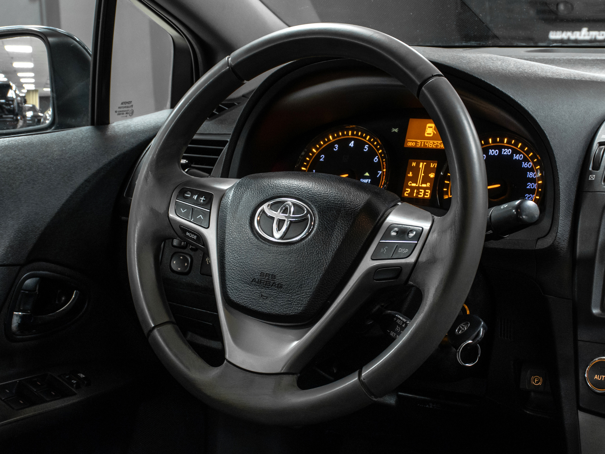 Toyota Avensis 