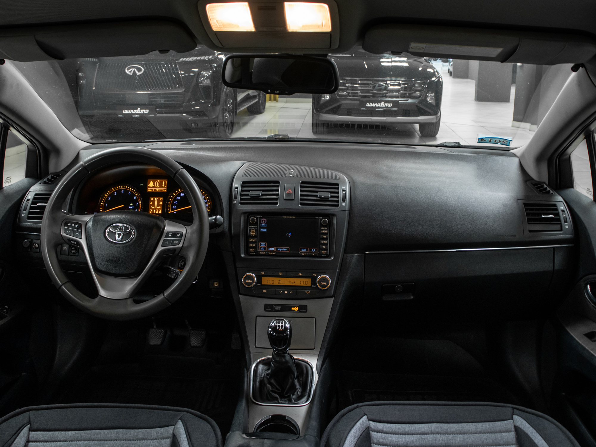 Toyota Avensis 