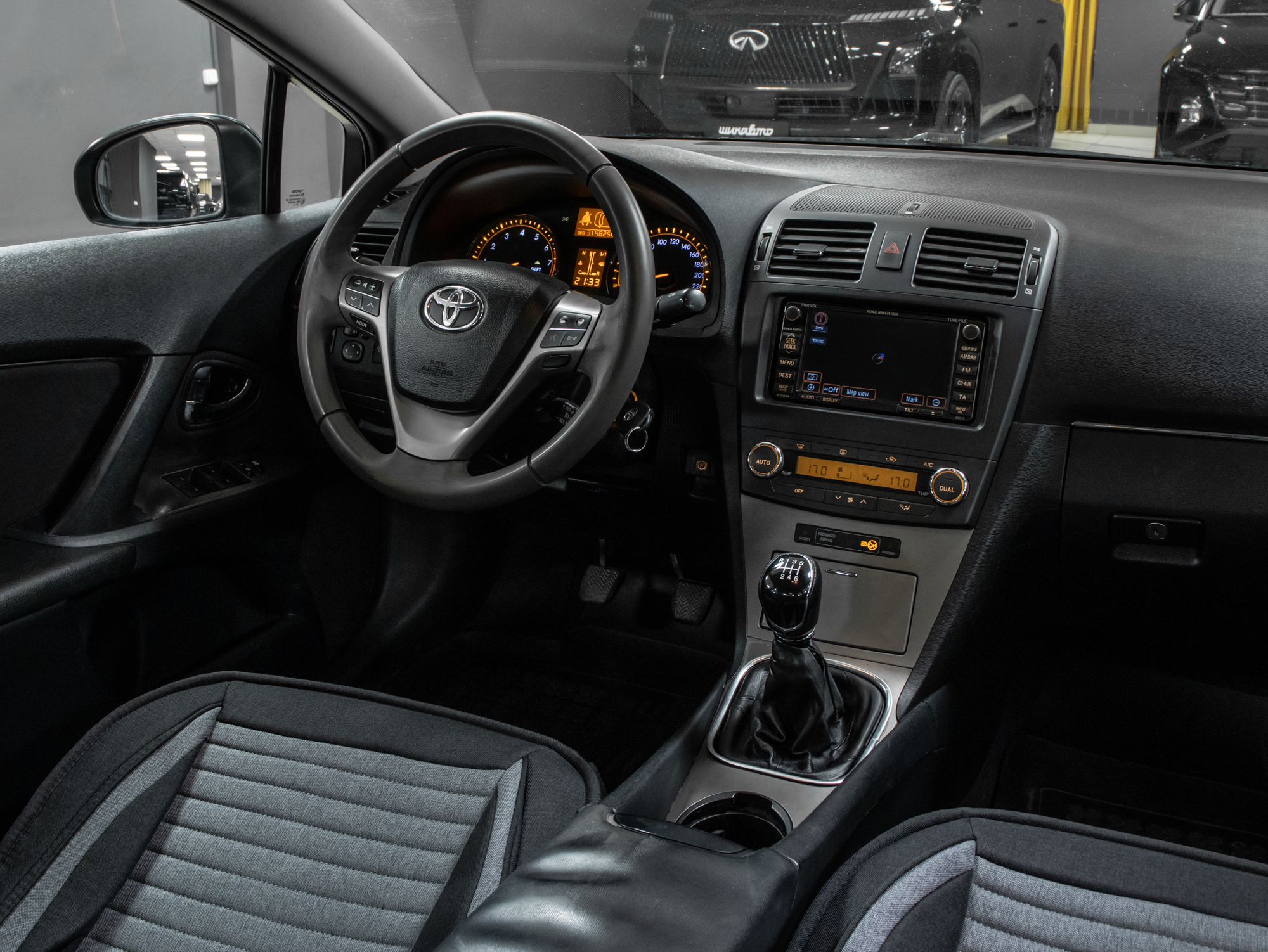 Toyota Avensis 