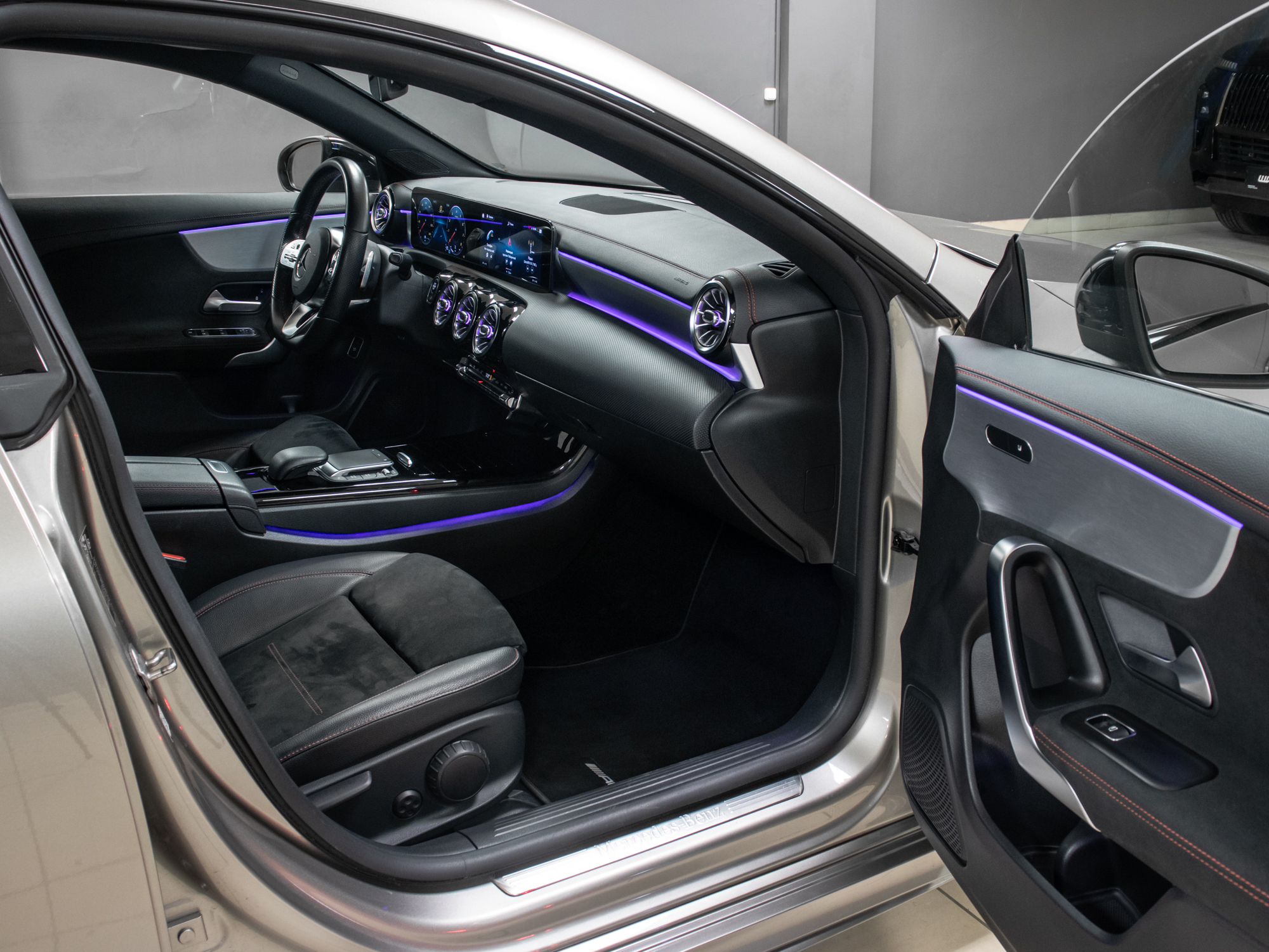 Mercedes-Benz CLA 200