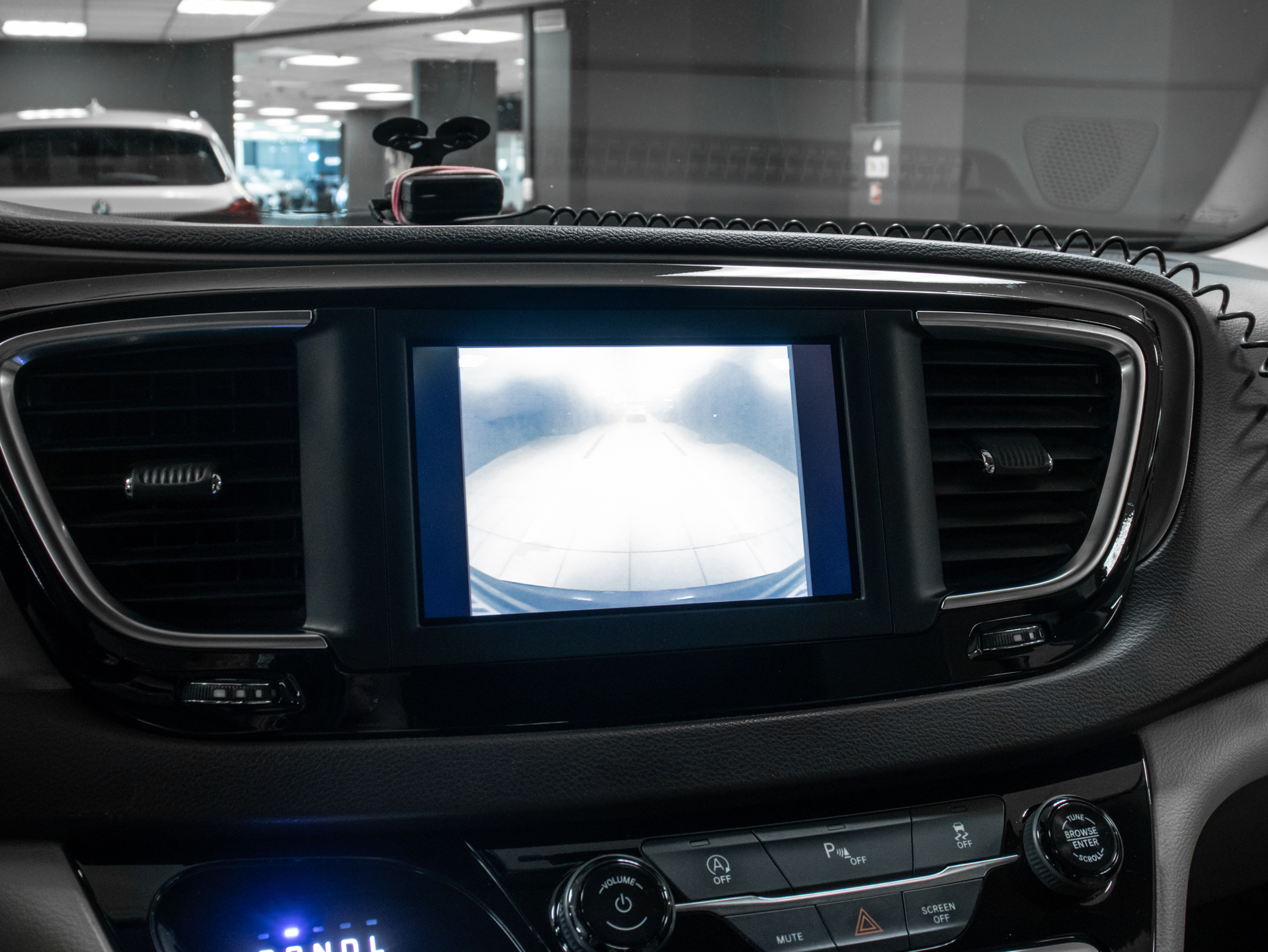 Chrysler Pacifica Touring L