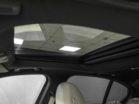 BMW 3 series 330e