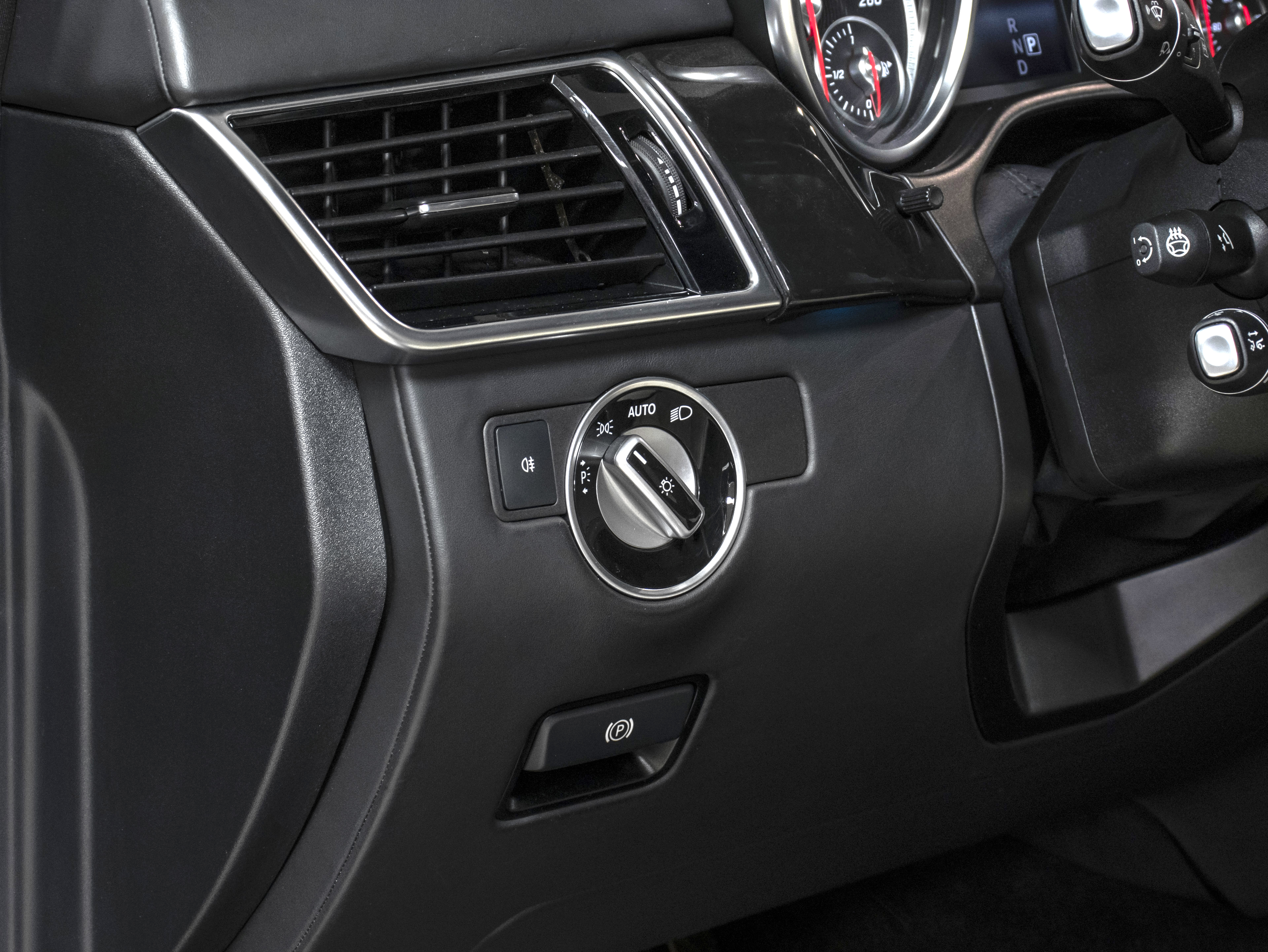 Mercedes-Benz GLS 500