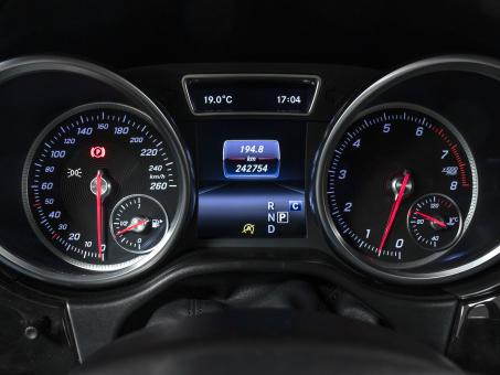 Mercedes-Benz GLS 500