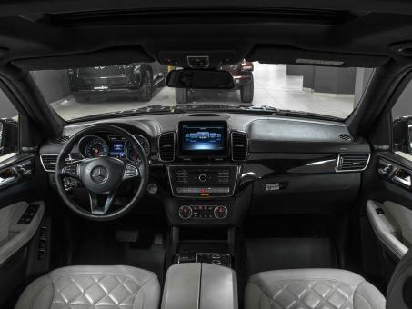 Mercedes-Benz GLS 500