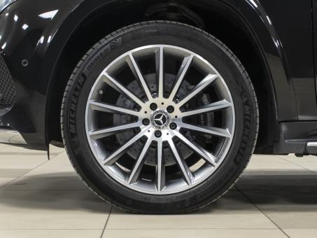 Mercedes-Benz GLS 500