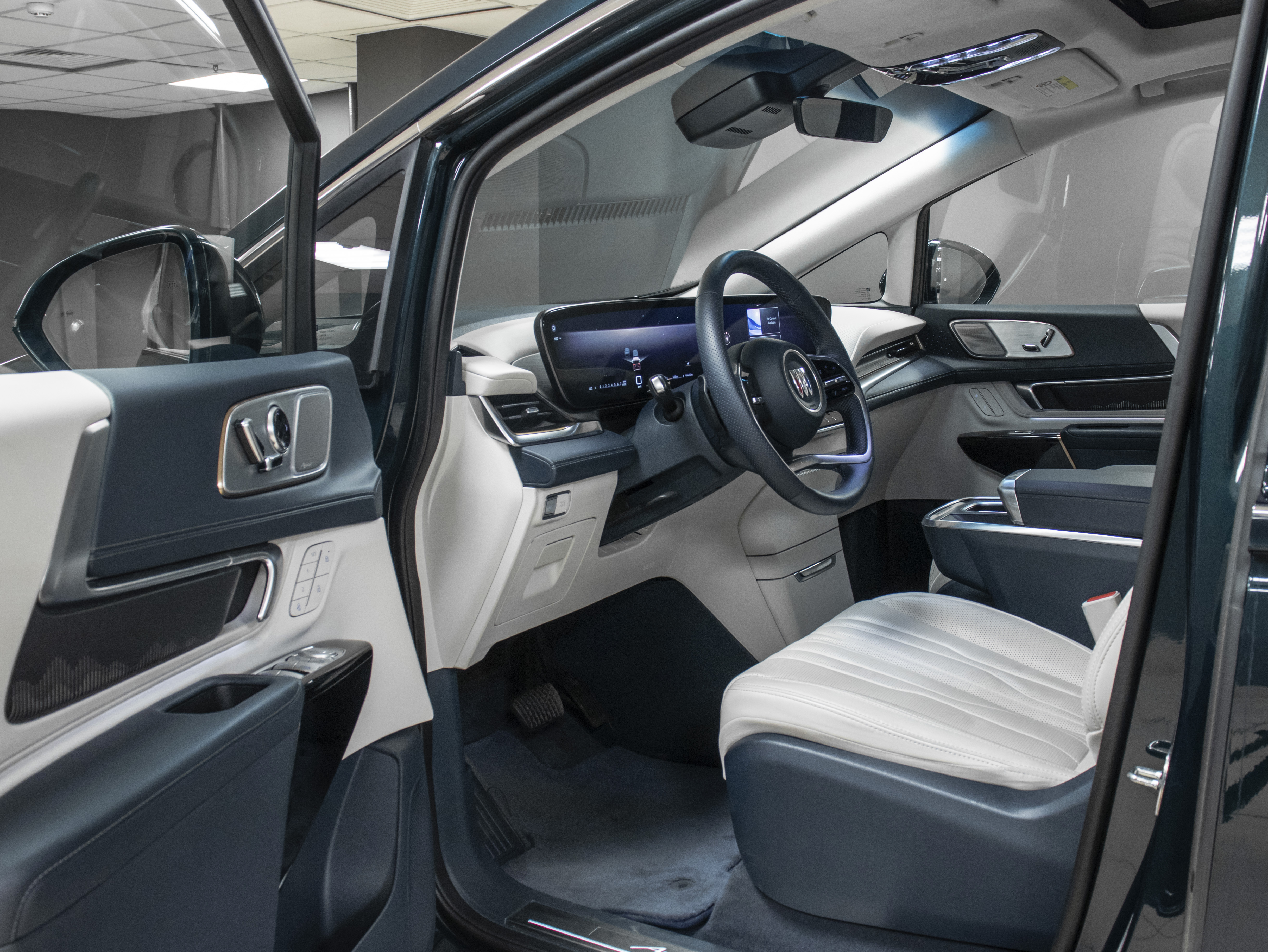Buick GL8 IV Century Avenir 