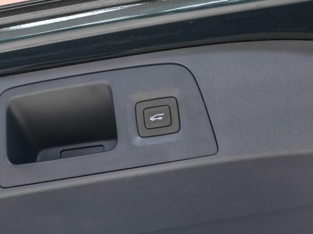 Buick GL8 IV Century Avenir 