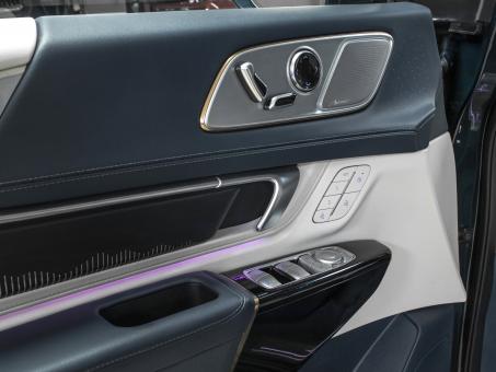 Buick GL8 IV Century Avenir 