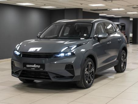 Lynk&Co 0 6 