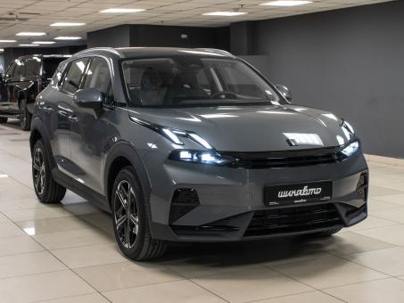 Lynk&Co 0 6 