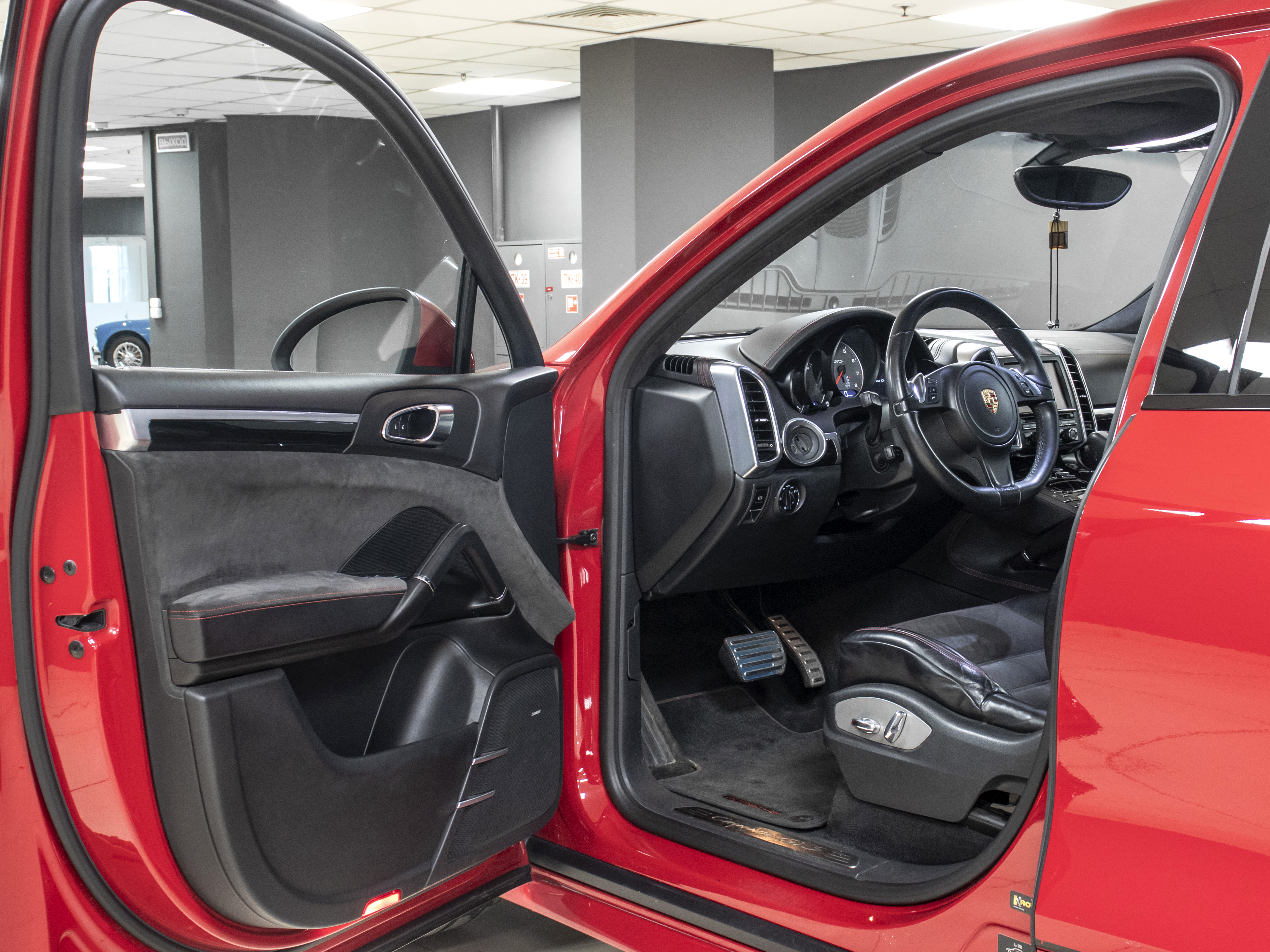 Porsche Cayenne GTS