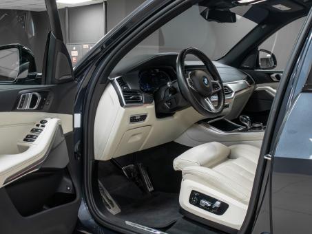 BMW X5 xDrive45e