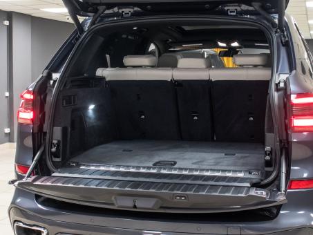 BMW X5 xDrive45e