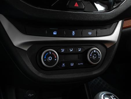 Lada Vesta Cross