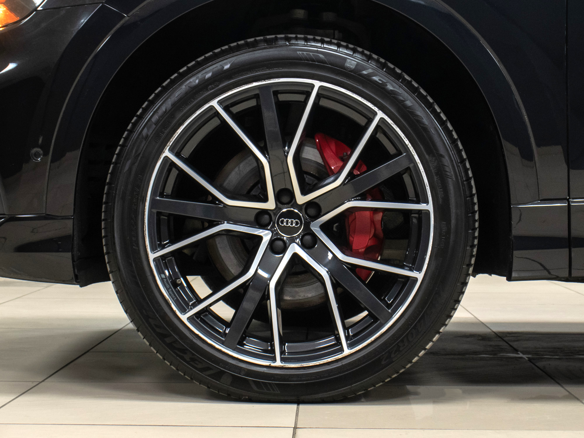 Audi Q8 Premium Plus