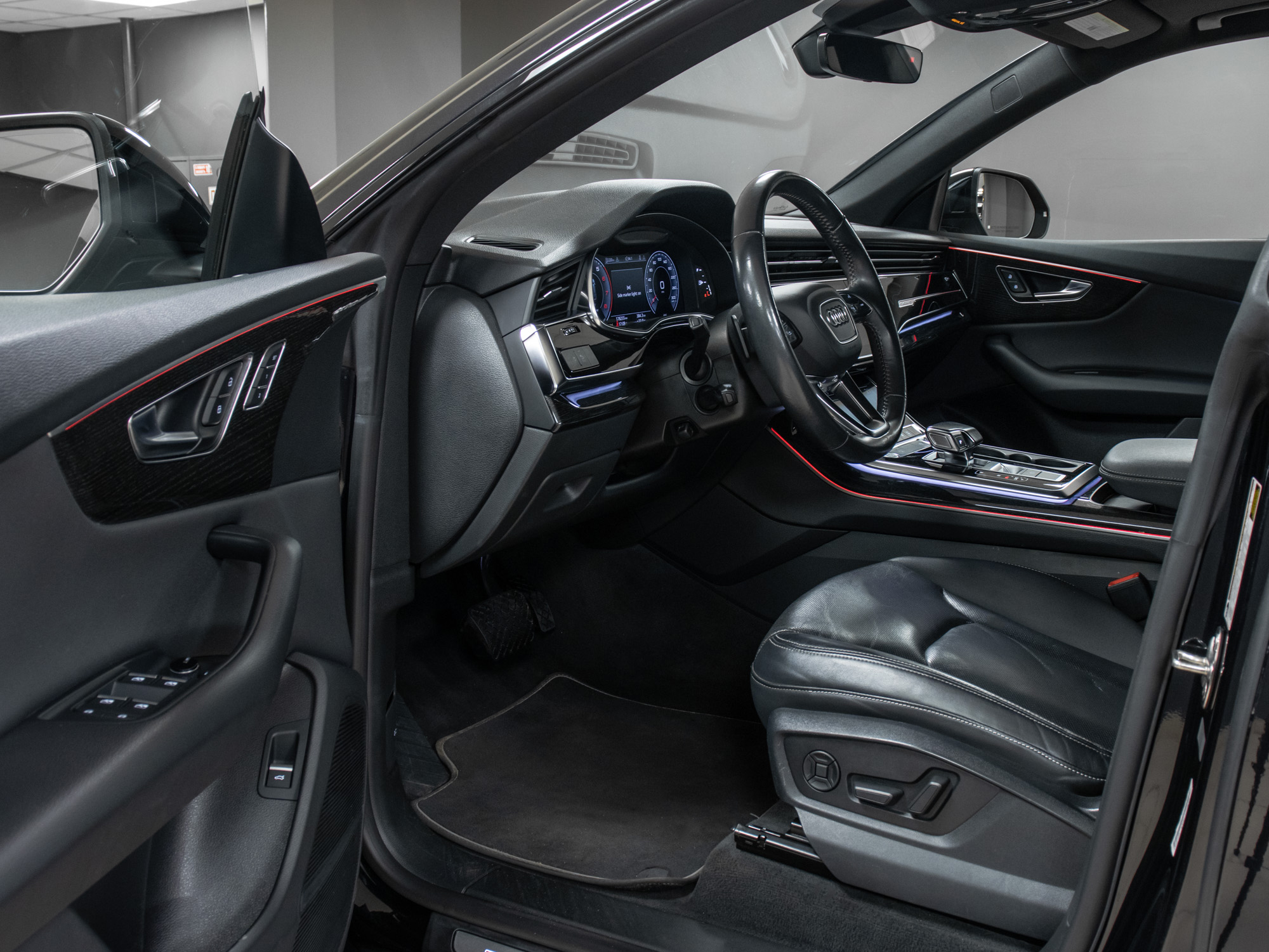 Audi Q8 Premium Plus
