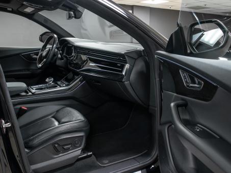 Audi Q8 Premium Plus