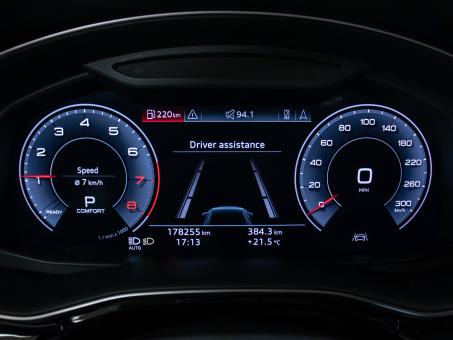 Audi Q8 Premium Plus