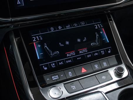 Audi Q8 Premium Plus