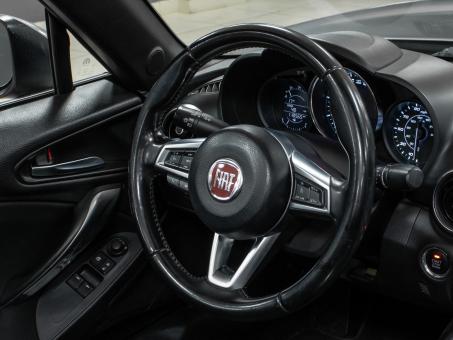 Fiat 124 Spider 