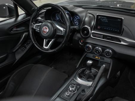 Fiat 124 Spider 