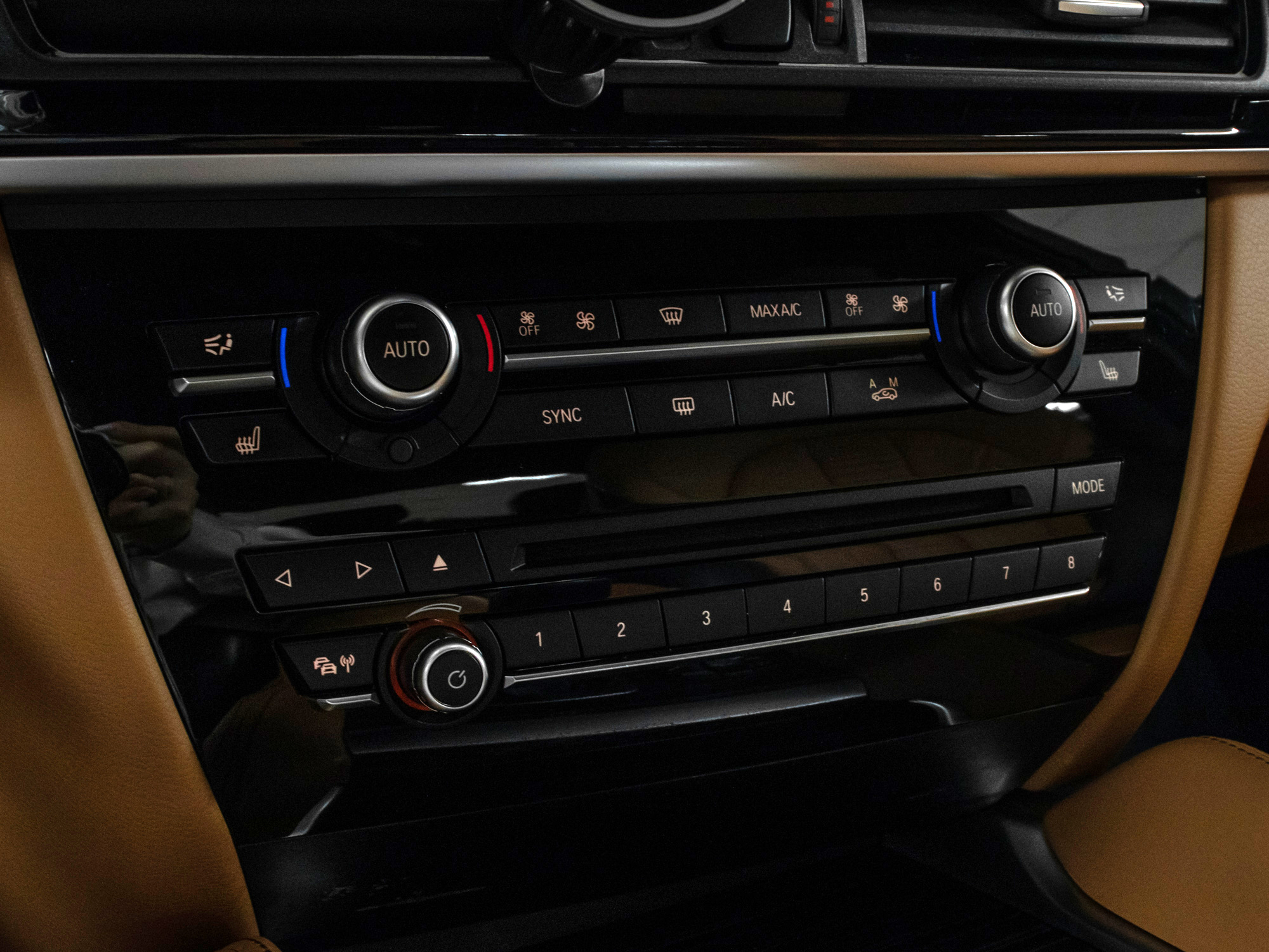 BMW X6 xDrive50i