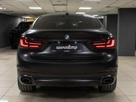 BMW X6 xDrive50i