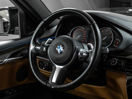 BMW X6 xDrive50i