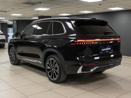 Geely Xingyue L Full Moon