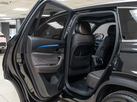 Geely Xingyue L Full Moon