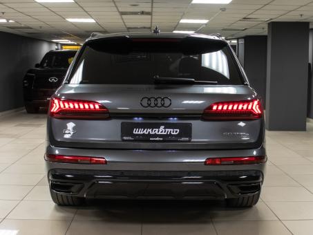 Audi Q7 60 TFSI